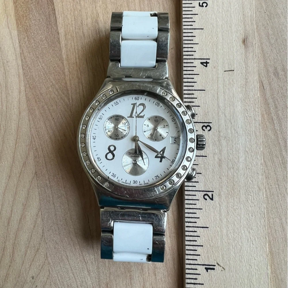 Swatch Irony YCS511GC Dreamwhite Chronograph Wristwatch With Date NEW BATTERY